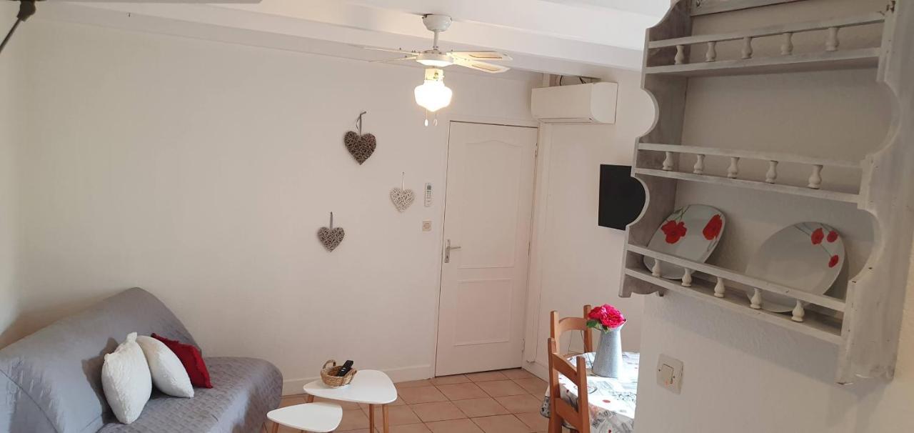 Un Petit Coin De France : A Cote De La Cite Medievale Apartment Carcassonne Exterior photo